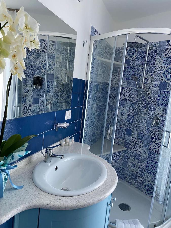 بروسيدا B&B La Lingua المظهر الخارجي الصورة